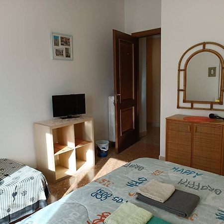 Affittacamere , Rooms Near Trastevere Station Rome Bagian luar foto
