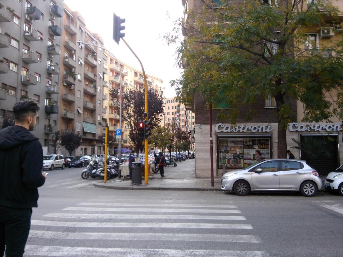 Affittacamere , Rooms Near Trastevere Station Rome Bagian luar foto