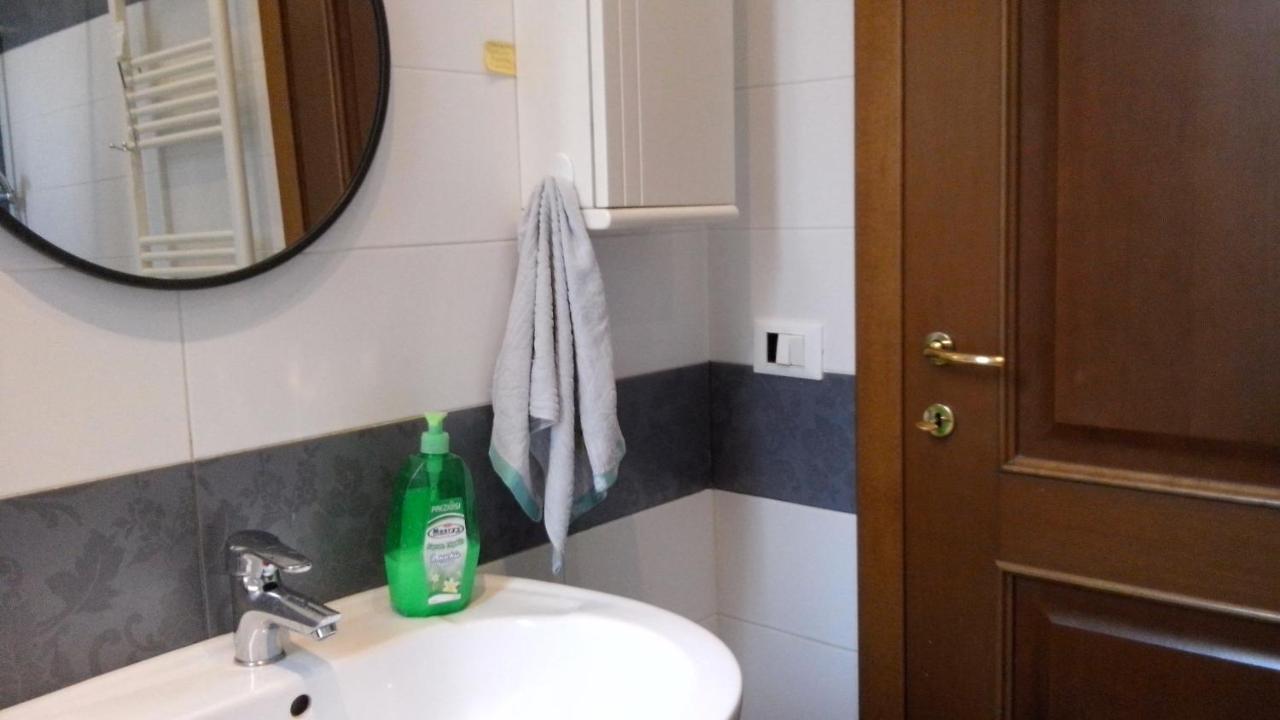 Affittacamere , Rooms Near Trastevere Station Rome Bagian luar foto